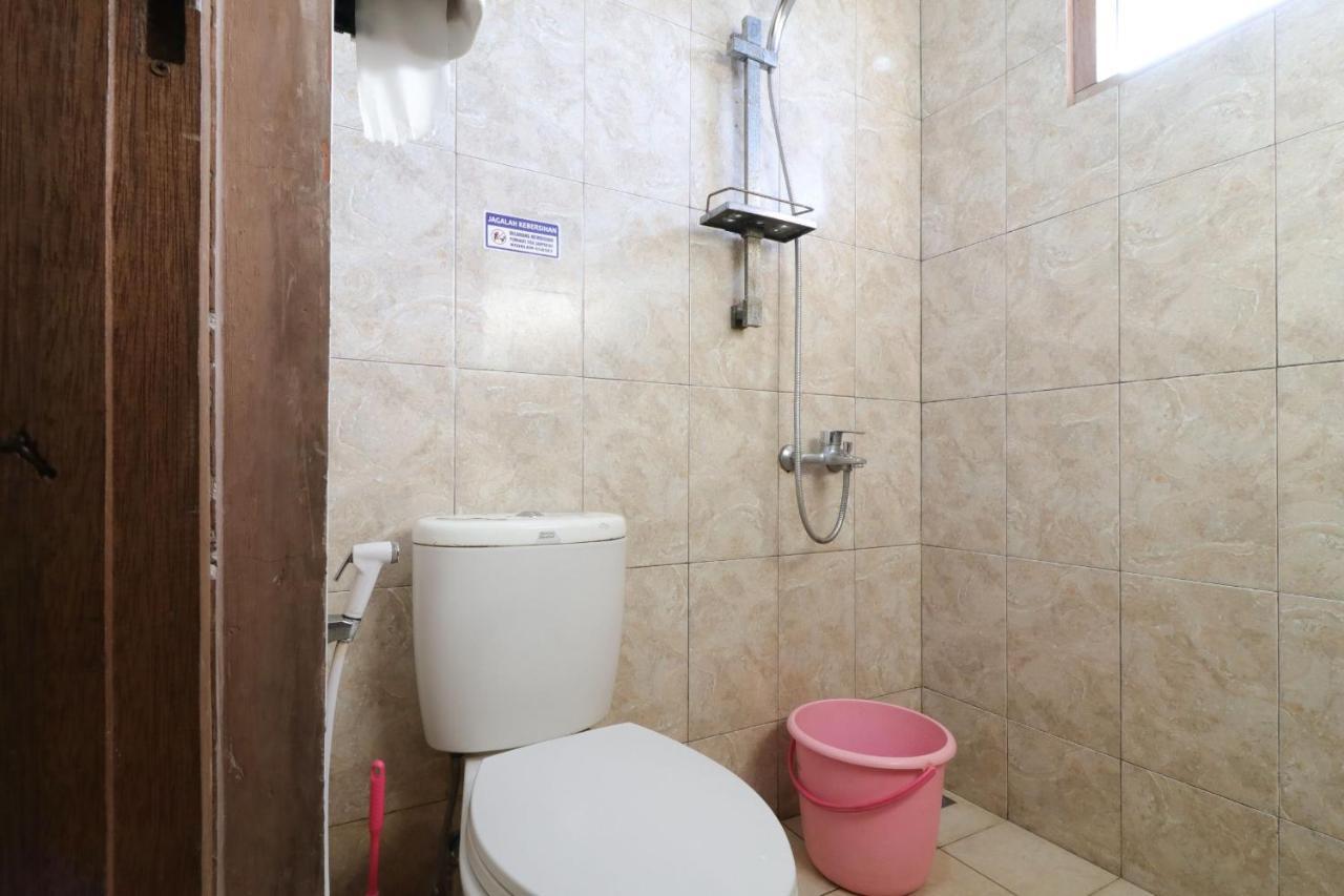 Lembur Incu Syariah Villa & Resto Lembang Exterior photo