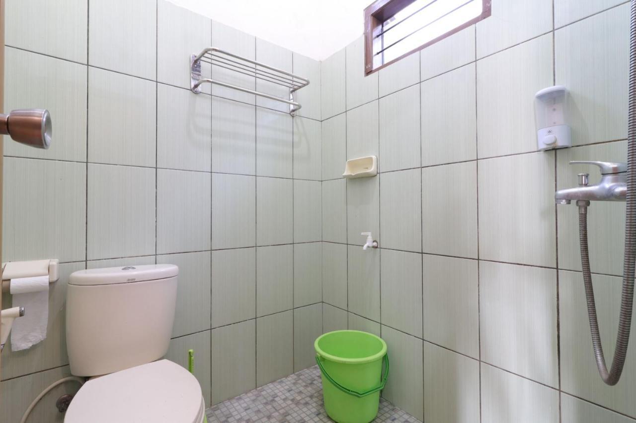 Lembur Incu Syariah Villa & Resto Lembang Exterior photo