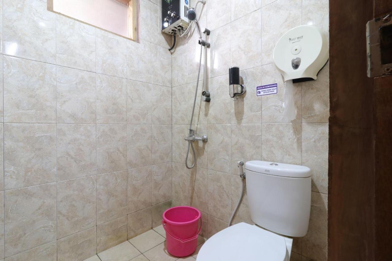 Lembur Incu Syariah Villa & Resto Lembang Exterior photo